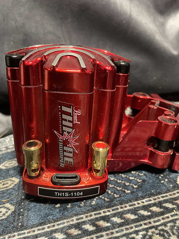 Pearl Throne Thumper Reverb France