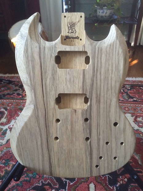 Warmoth sg deals body