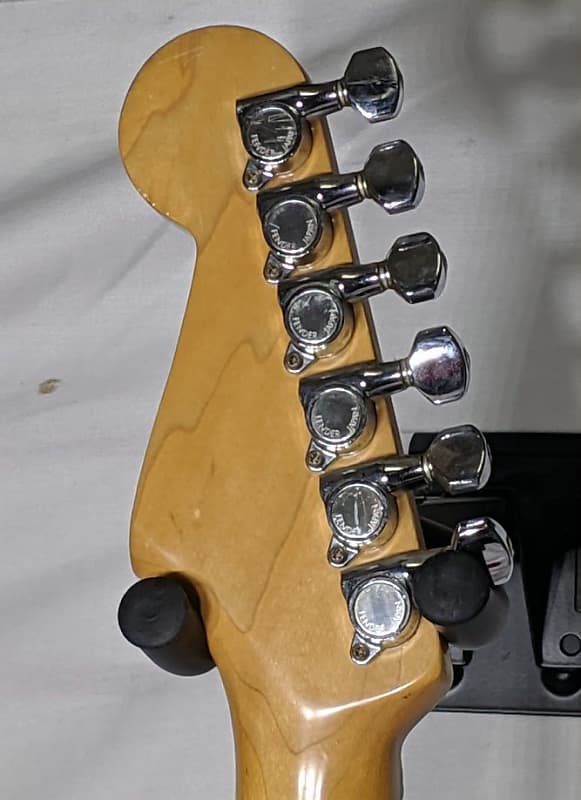 Squier by Fender Japan ST-331 Stratocaster E serial | Reverb