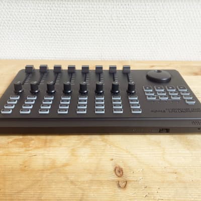 Korg nanoKONTROL Studio - Mobile MIDI Controller image 8
