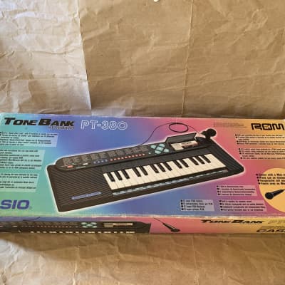 Casio PT-380 80s 90s 32-key Synth with Microphone in