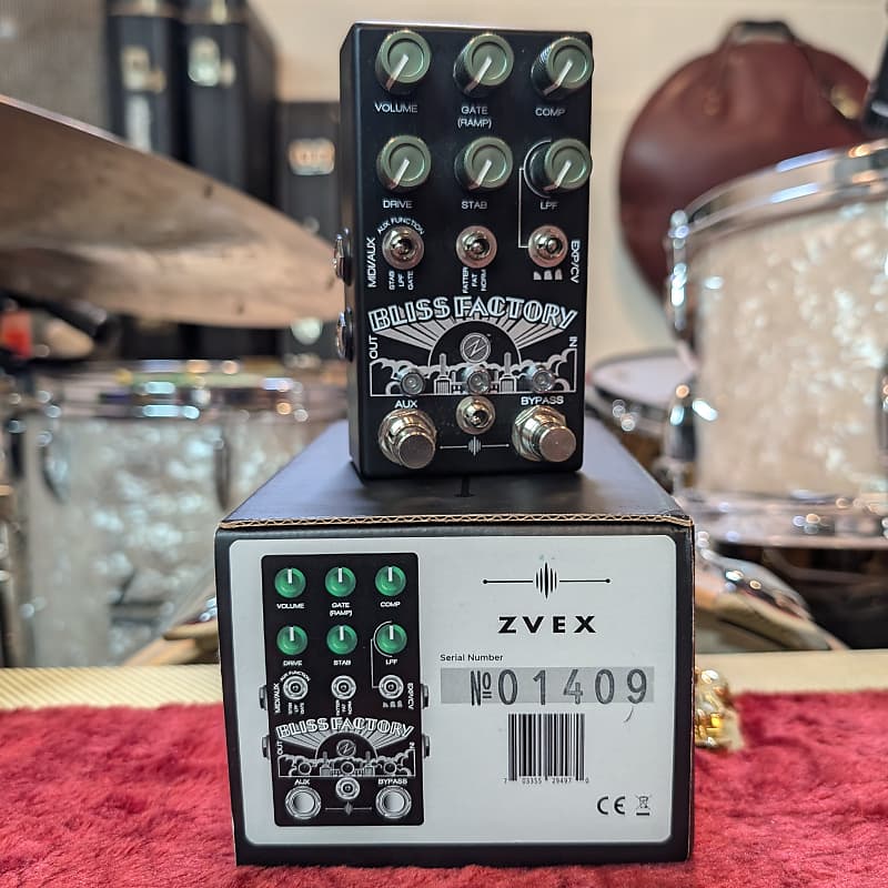 Chase Bliss Audio Zvex Bliss Factory ファズ Chase Bliss Audio / ZVEX Bliss Factory - What To Know