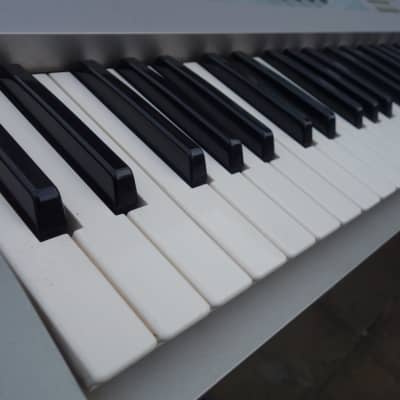Korg Z1 Synth Japan/1997 (serviced + new battery + manual) image 9