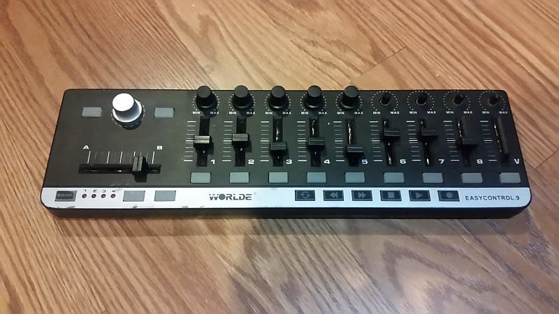 Worlde \EasyControl.9 Portable Mini USB 9 Slim-Line Control | Reverb