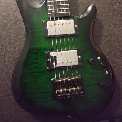 Hohner G3T Professional Licensed by Steinberger Sound Black