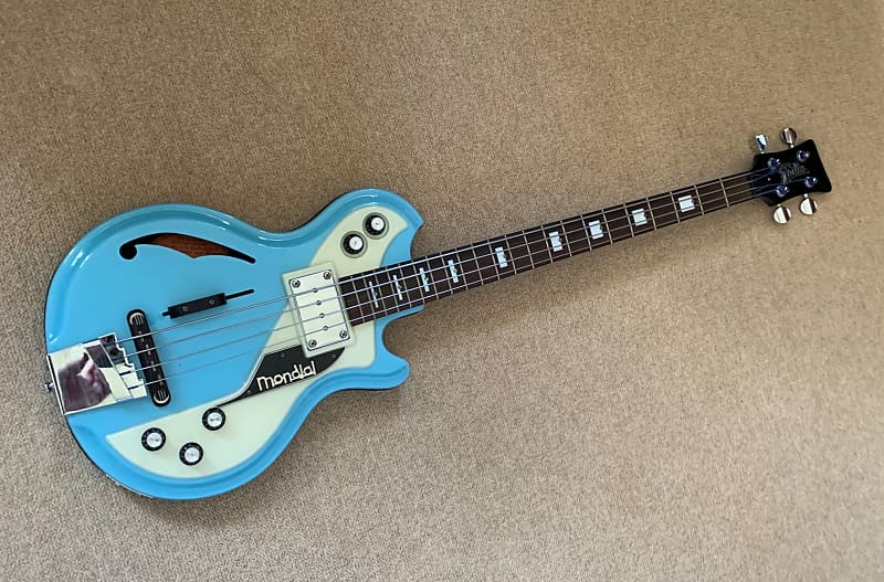 Italia Mondial Classic Bass Baby Blue | Reverb UK