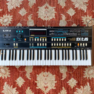 KAWAI SX-240 8-Voice Polyphonic Programmable Synthesizer