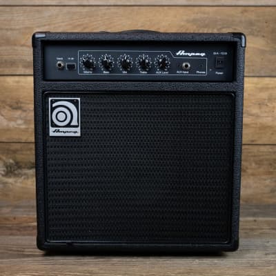 Ampeg BA-108 25-Watt 1x8