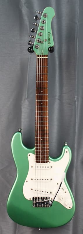 History Mini Stratocaster SSS - EG Green - import Japan image 1