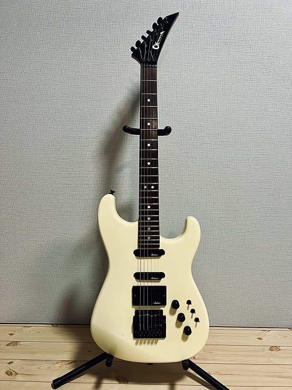Charvel Model4 Kahler USA J-200 J-50ジャンク Vintage 1986 Charvel by Jackson Model 4 Black Finish | Cream