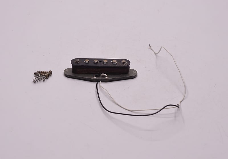 1978-1979 Vinage Fender Stratocaster Pickup Gray Bottom Flat-Pole 100% Original 1970's with Springs and Screws 5.75K image 1
