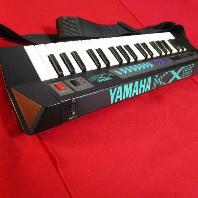 Yamaha KX5 Vintage Keytar MIDI Remote Controller BLACK Tested w/strap #11 image 11