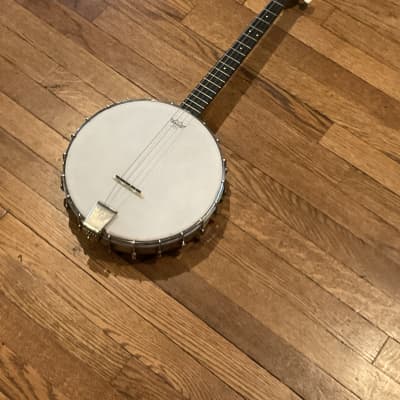 Epiphone Masterbuilt MB-250 Five String Banjo w/ Soft Case