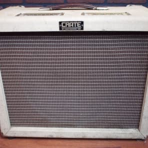 Crate Vintage Club 50 Model VC5115 50-Watt 1x15" Tube Guitar Combo