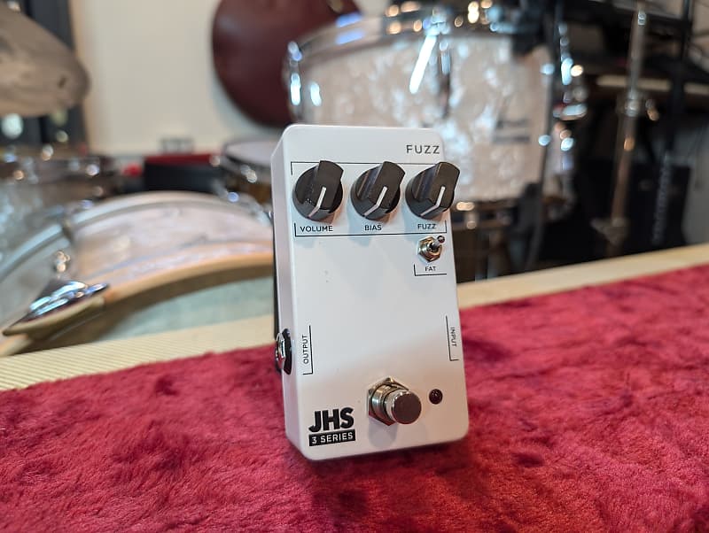 JHS 3 Series Fuzz