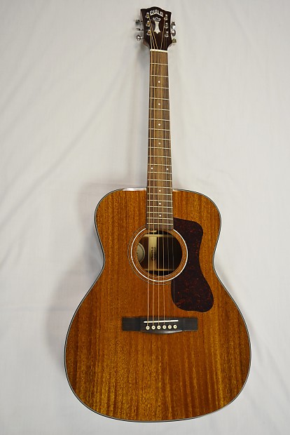 OM-140 in Natural | Guild Guitars