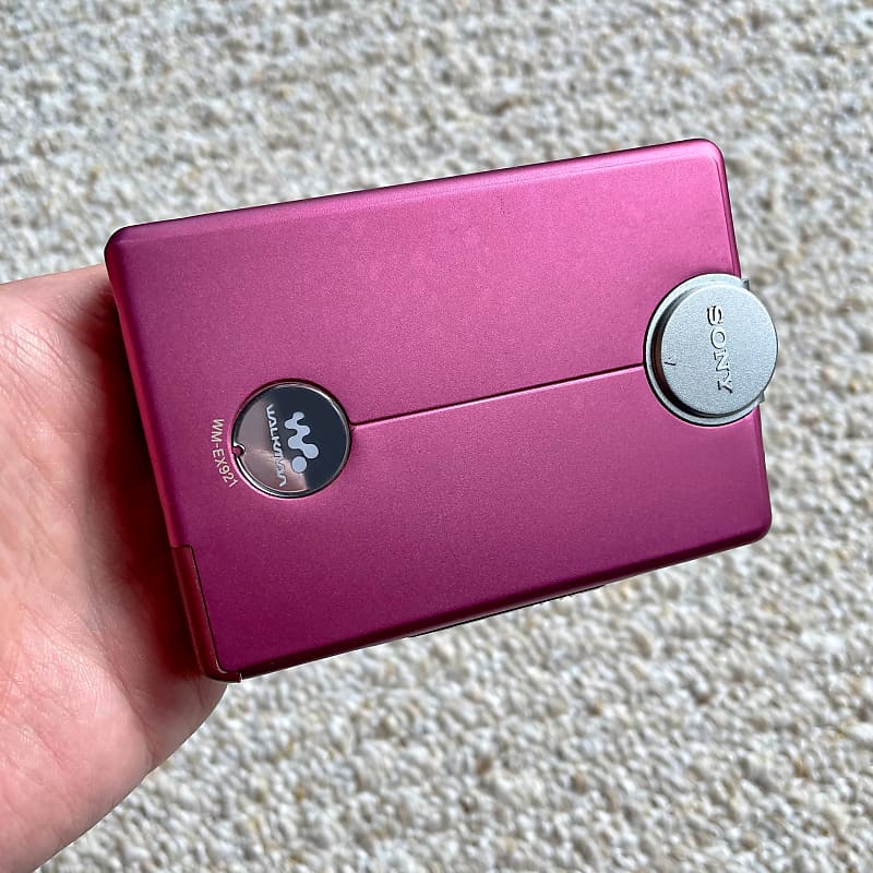 Sony WM-EX921 Walkman Cassette Player, Excellent Rare Pink Purple ! Working  !