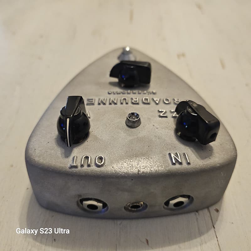 ギター Roadrunner Super Sonic Fuzz Road Runner Super Sonic Fuzz | Reverb Canada