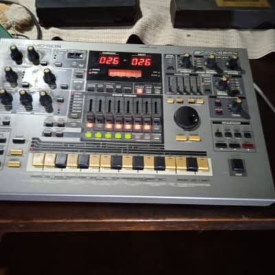 Roland MC-505 Groove Box
 1998-2000 - None