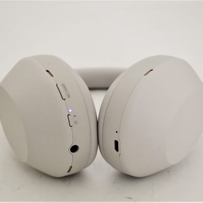 Sony WH-1000XM5 Wireless Noise-Canceling Over-the-Ear Headphones image 4