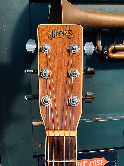 Suzuki Threes W250 1970s Guitar | Reverb