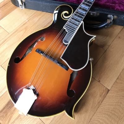 Gibson f5 mandolin store for sale