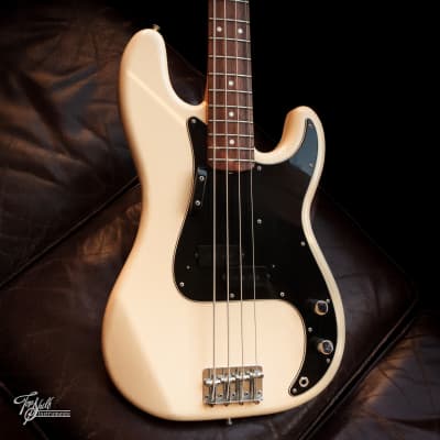 ベース Fender Japan Precision Bass PB70-70US Fender Japan PB-70 Precision Bass Reissue Sunburst 1989 – Chicago