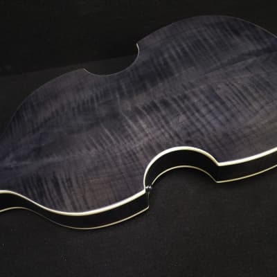 Hofner IGNITION PRO Beatle Bass HI-BB-PE-TBK comes with Flat Wounds & 500/1 Tea Cup Knobs in Transparent Black & Case image 10