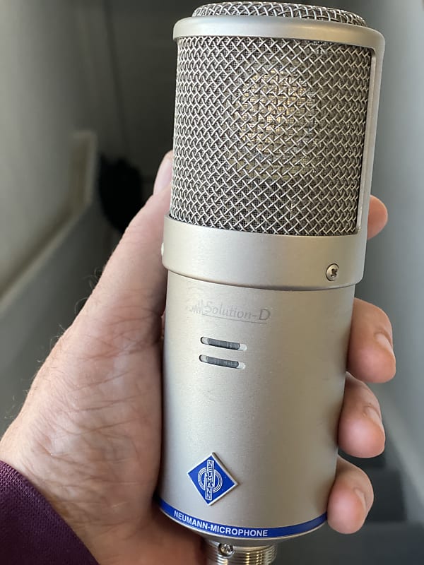 Neumann D-01 | Reverb