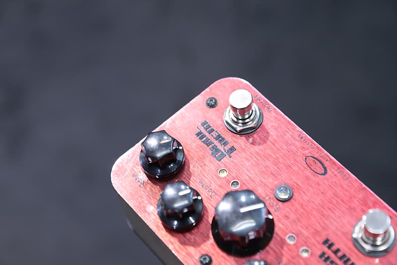 J. Rockett Josh Smith Dual Tremolo | Reverb Canada