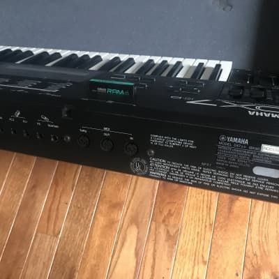 Yamaha DX7IID 16-Voice Synthesizer, Just serviced, w/ case, sustain & cartridges image 7