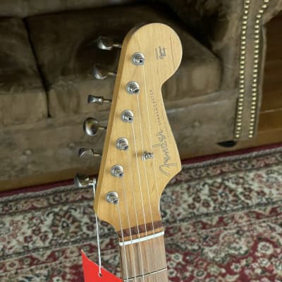 Fender Vintera Road Worn '60s Stratocaster Firemist Gold + NEW + 3,516 kg image 3