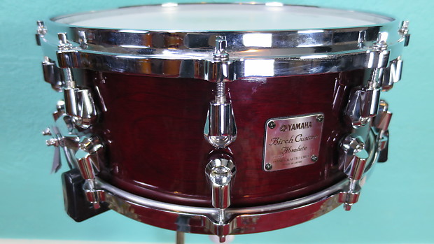 Yamaha Birch Custom Absolute Nouveau Snare Drum