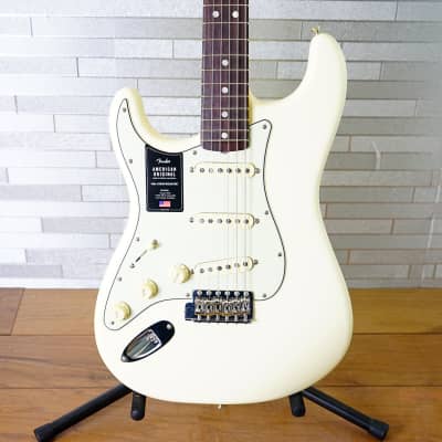 Fender American Original '60s Stratocaster Left-Handed with Rosewood Fretboard - Olympic White image 1