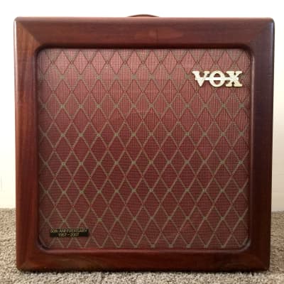 Vox AC15H1TVL 50th Anniversary Hand-Wired Heritage Collection 15-Watt 1x12" Guitar Combo