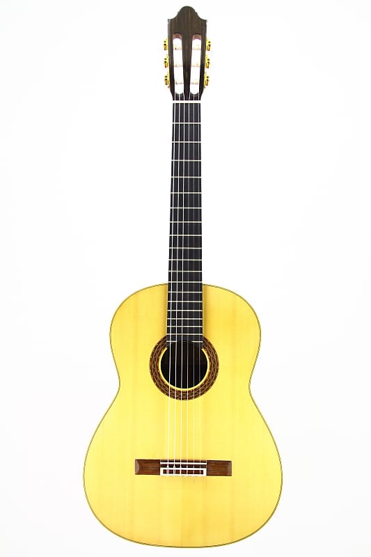 Manuel bellido guitar hotsell