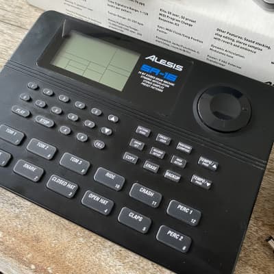 Alesis SR-16 Drum Machine 2004