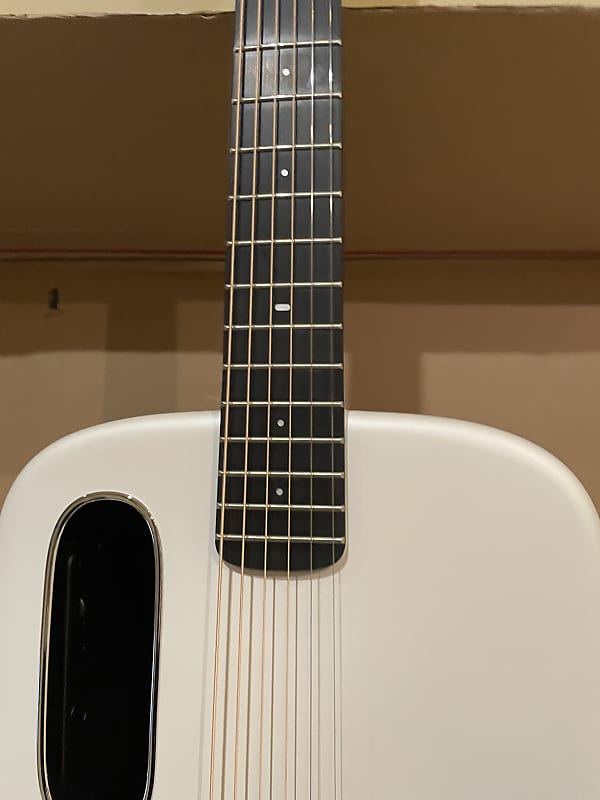 Lava ME 4 38