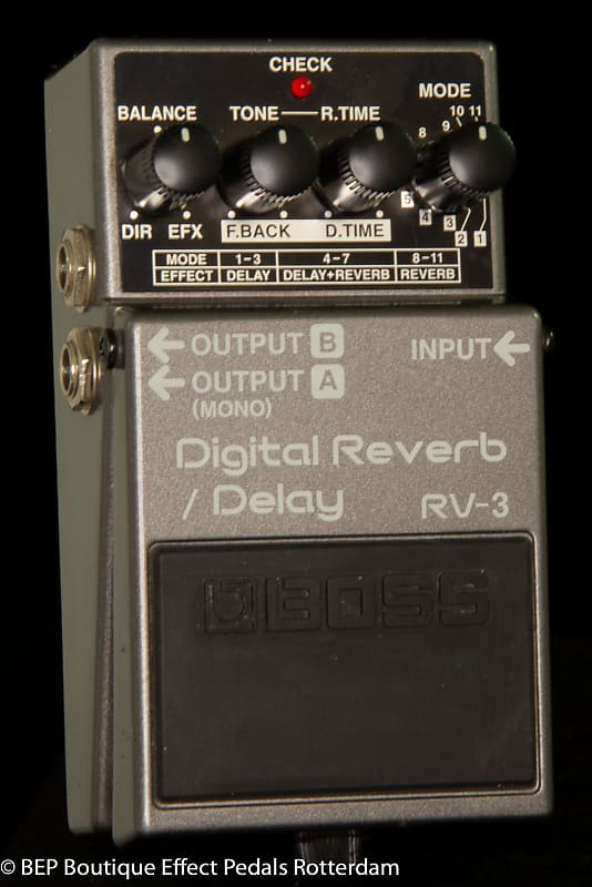 Boss RV-3 Digital Reverb/Delay