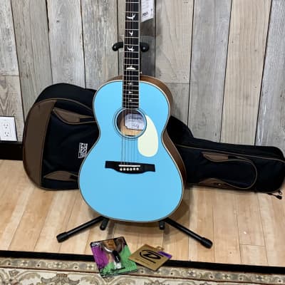 Paul Reed Smith P-20E  Powder Blue Limited Edition Parlor Acoustic/Electric with Gig Bag & Extras ! image 15