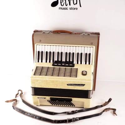 TOP German Made Quality Piano Accordion Weltmeister Stella 60 bass, 8 reg.+Original Hard Case&Straps image 1