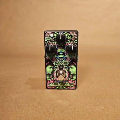 MXR ILD169 I Love Dust Limited Edition Carbon Copy 2018 - Green/Pink Graphic image 2