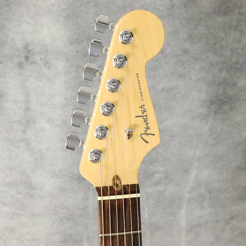 Fender USA American Deluxe Stratocaster Lake Pracid Blue [SN