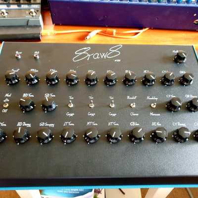 8raw8 (Roland TR-808 Clone) 8raw8 2024