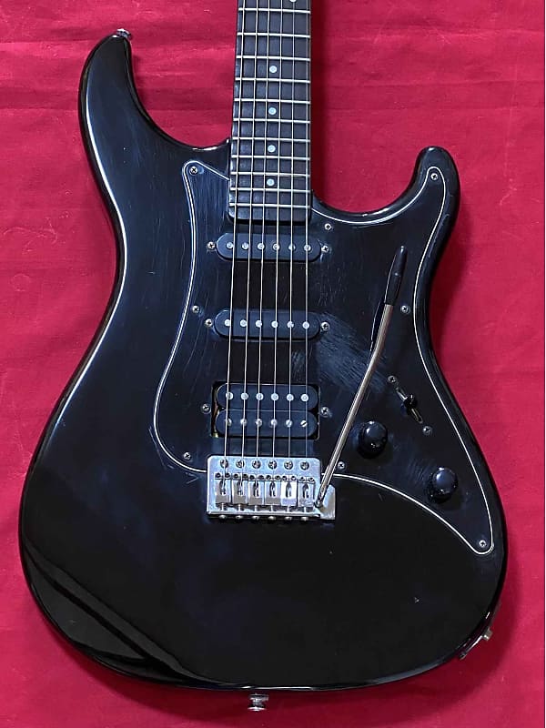 YAMAHA RGS112P Black ST Type 1990's Electric Guitar