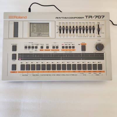 HKA Mod Roland TR-707 Rhythm Composer TR 808 909 727 Linn LM-1 DMX Sound Expansion  1985 - White