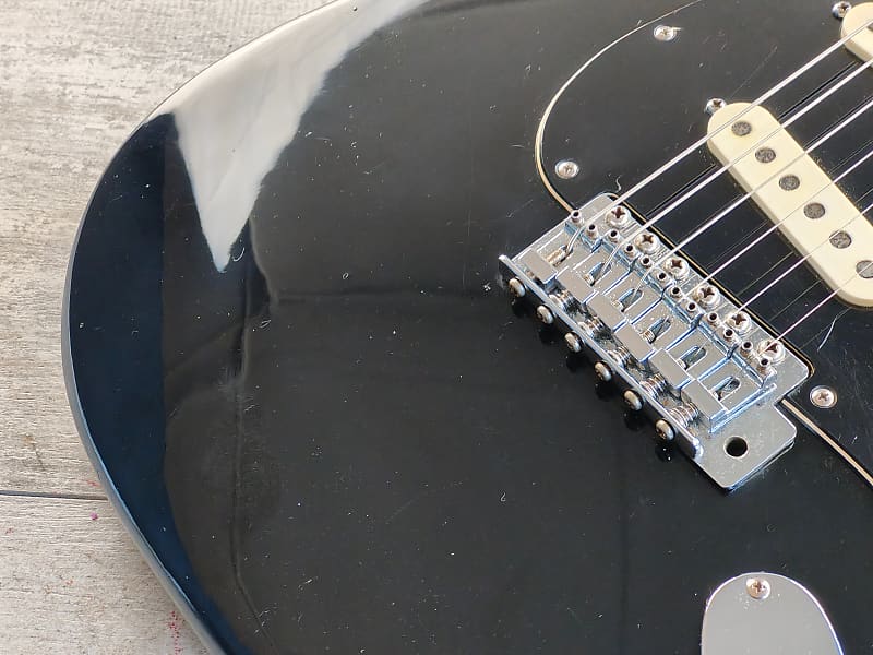 希少 Fernandes BURNY CUSTOM ストラト タイプ 1977年 希少 Fernandes BURNY CUSTOM ストラト タイプ 1977年 - メルカリ