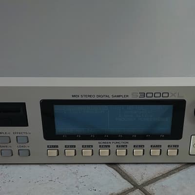 Akai S3000XL MIDI Stereo Digital Sampler 1996 - White