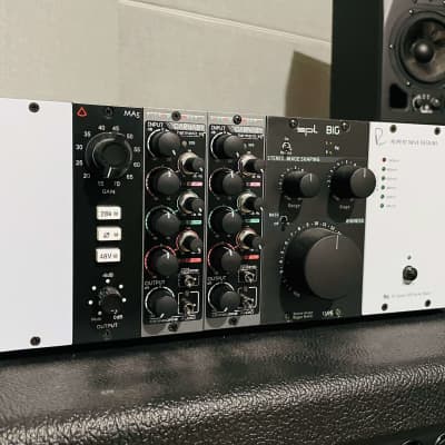 Rupert Neve Designs R6 6-Slot Powered 500 Series Frame | Reverb