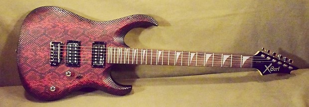 Cort snakeskin guitar top